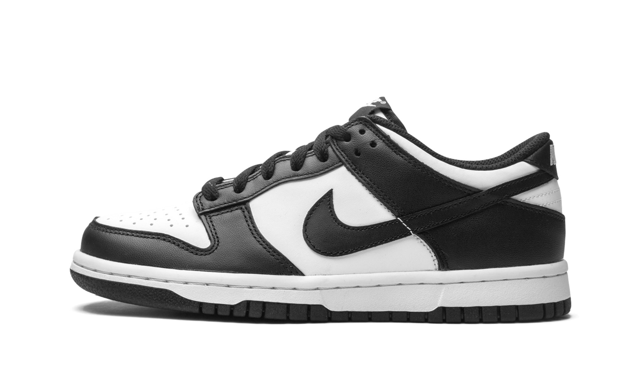 Nike black white sale