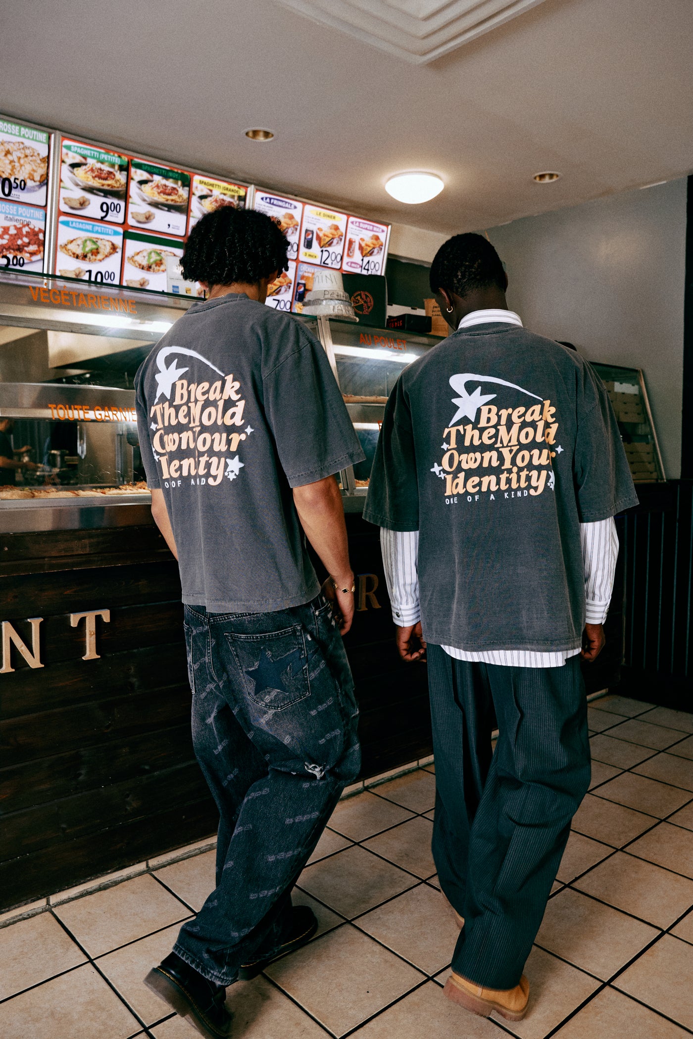 BREAK THE MOLD TEE WASHED GREY