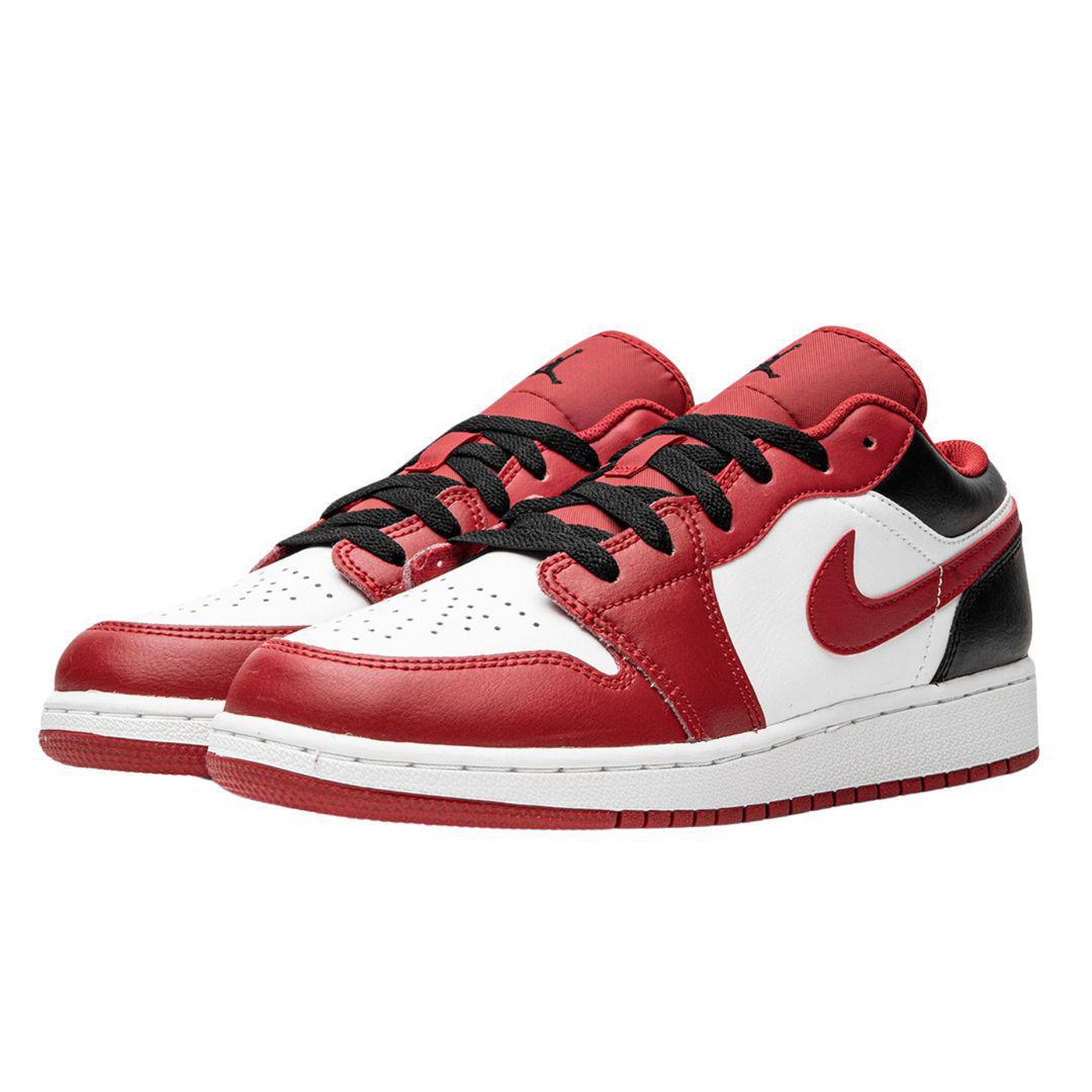 JORDAN 1 LOW BULLS GS