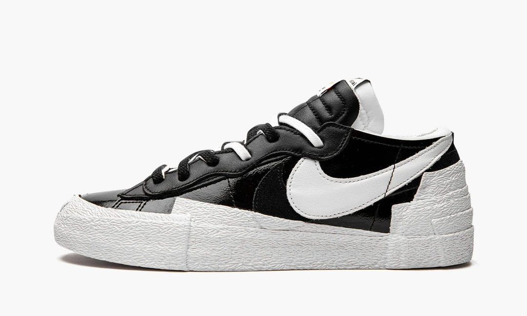 NIKE BLAZER LOW SACAI BLACK PATENT LEATHER ONE OF A KIND