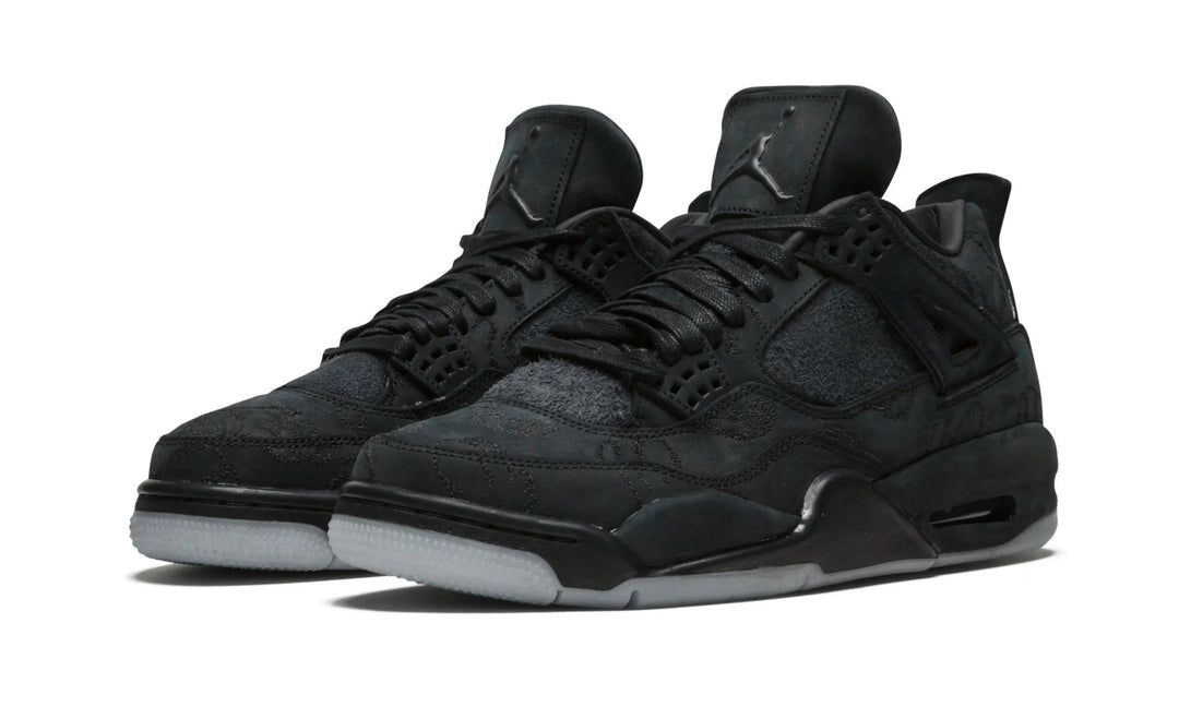 Kaws 4s black store