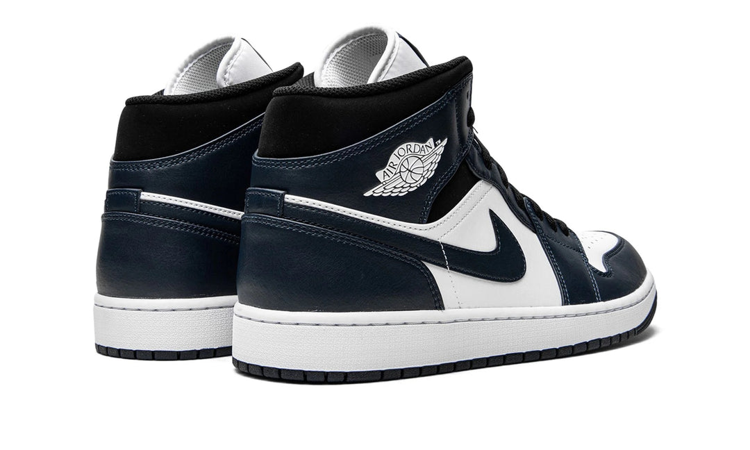 Jordan 1 mid armory navy hotsell