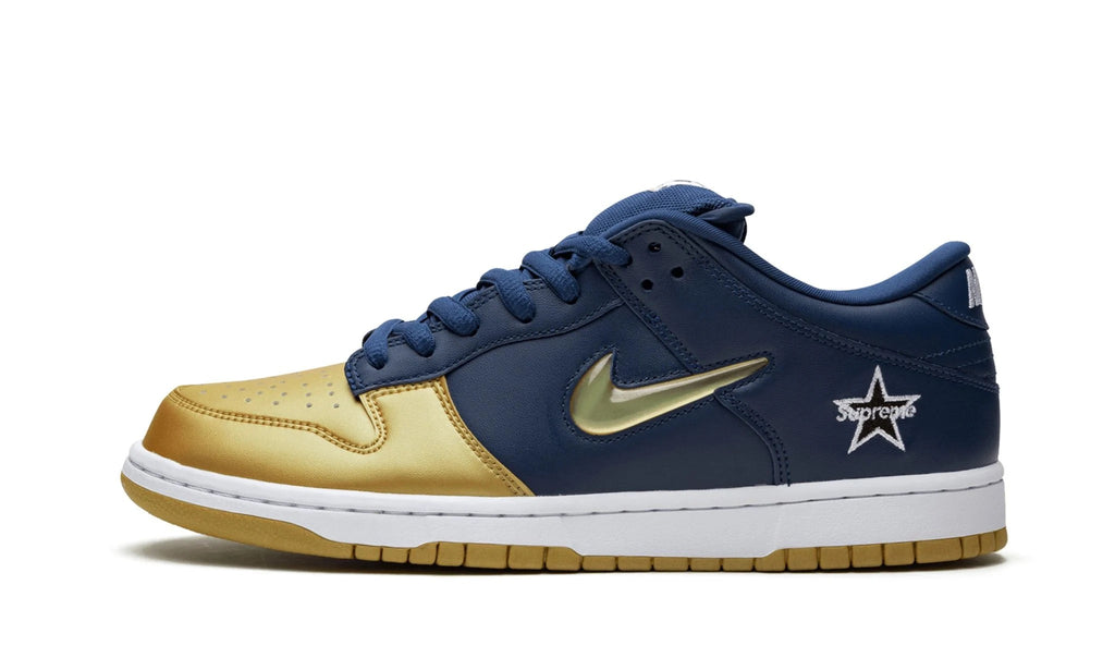 Nike sb dunk low supreme jewel swoosh gold clearance
