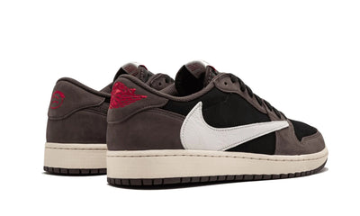 JORDAN 1 RETRO LOW OG TRAVIS SCOTT MOCHA